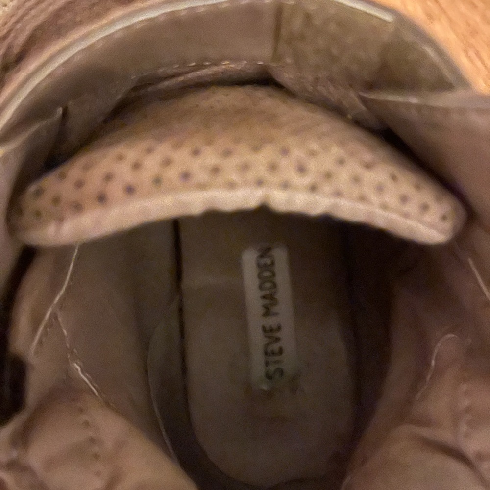Sneaker Boot - Picture 3 of 3